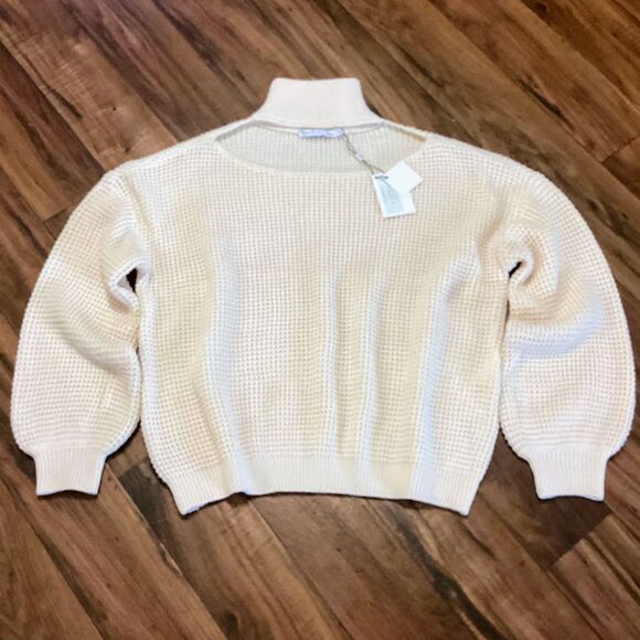 By Egreis Scoop Cut-out Turtle Neck Oversized Women's sweater in Cream Large NWT - Picture 6 of 10